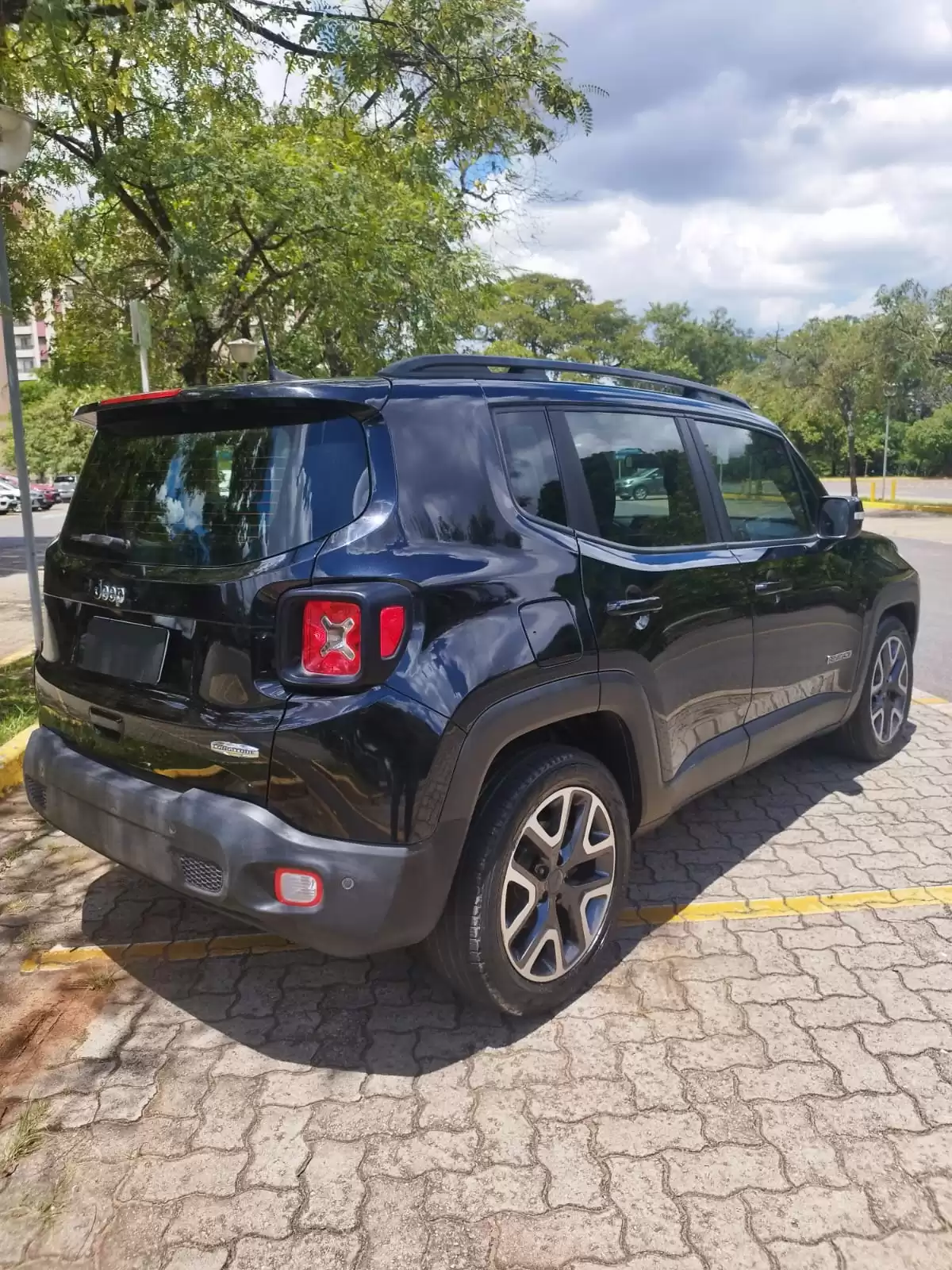 Jeep Renegade 1