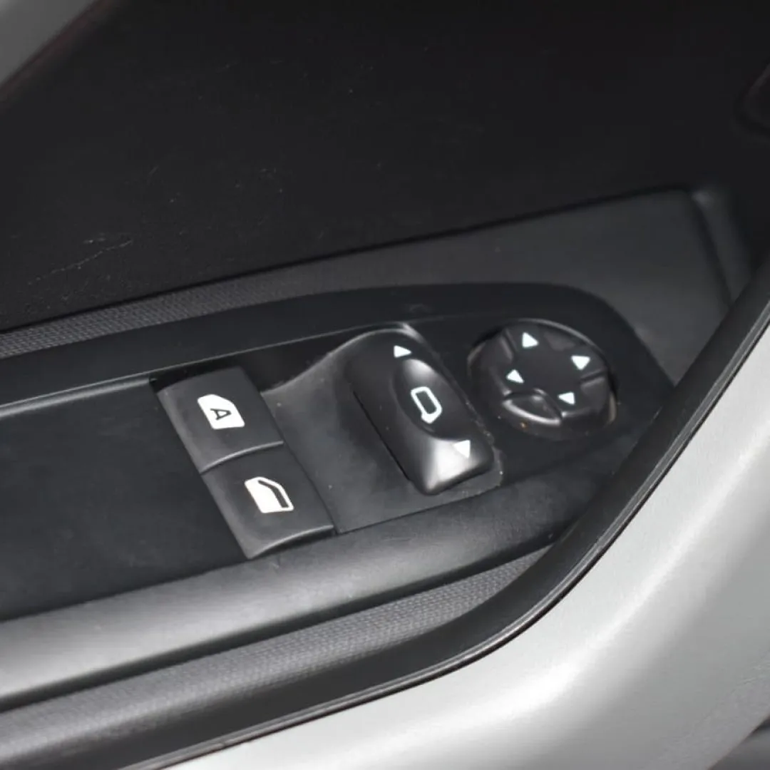 4dd1b0832e114e89a86ae9d6f33128b6