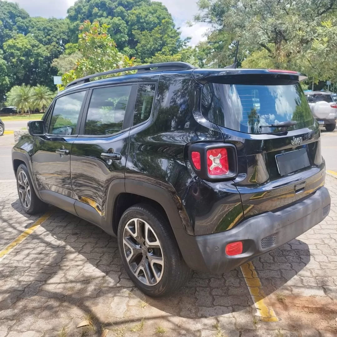 Jeep Renegade 3